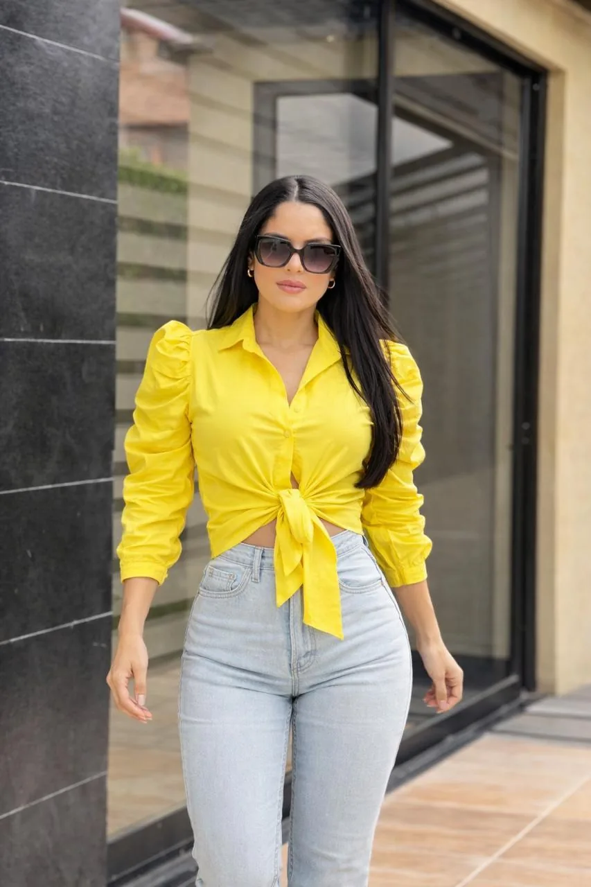 Vista principal de Blusa Betty de YACADI.