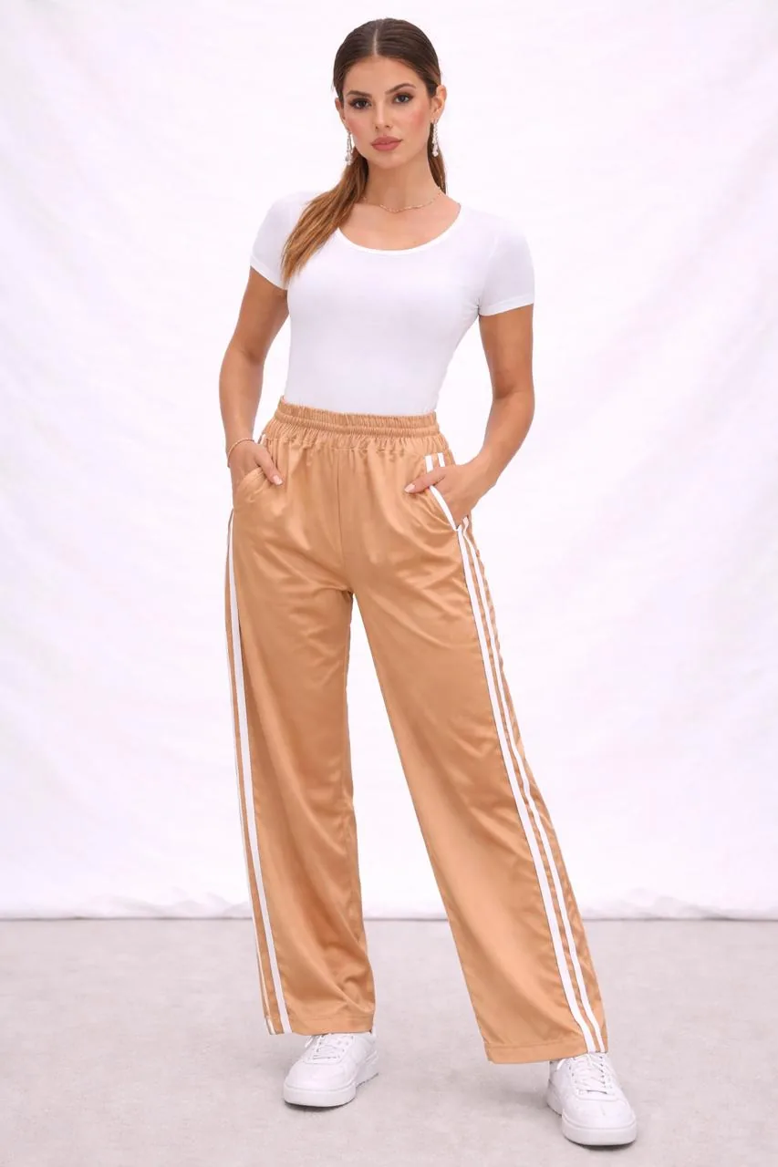 Vista principal de Pantalon Satin Rayas de YACADI.